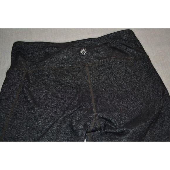 37807 Athleta Gym Pants Leggings Capris Workout Performance Womens Size Small - Picture 1 of 9